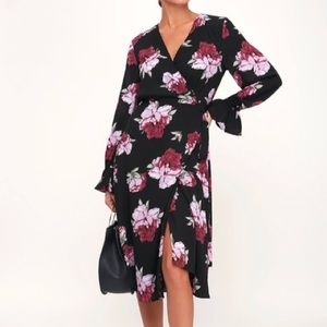 Lulus long sleeve floral wrap dress small